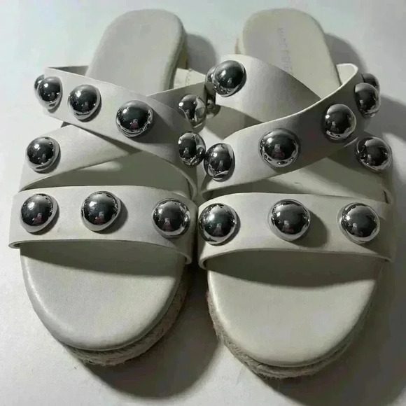 Marc Fisher slippers​ - Picture 1 of 5